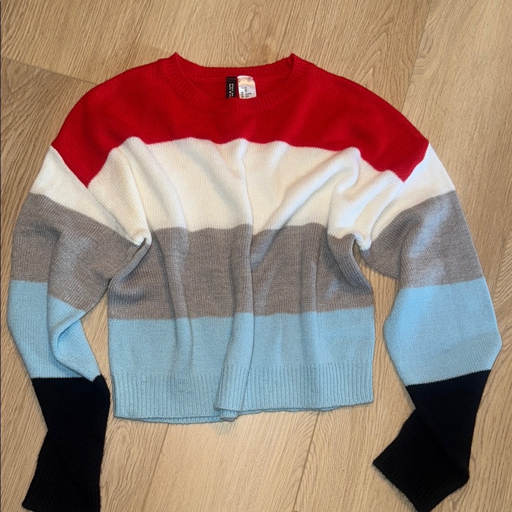 H&M Red and White Crew Neck Sweater